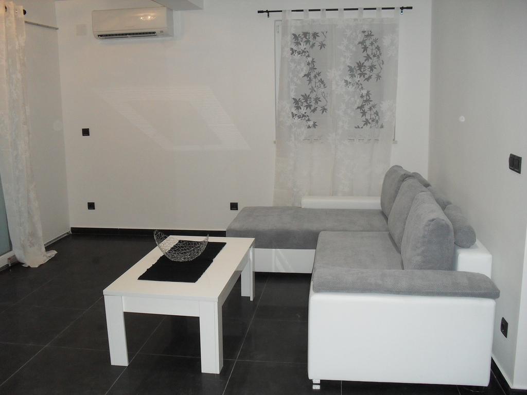 Apartment Govic Primosten