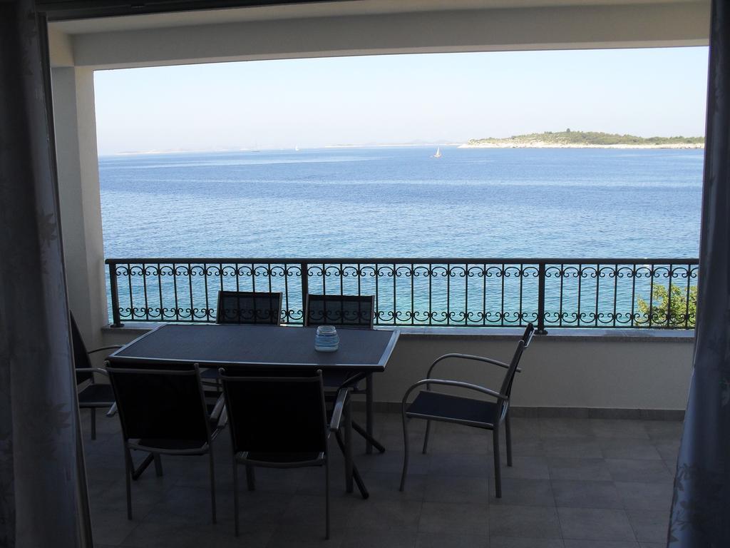 Apartment Govic Primosten
